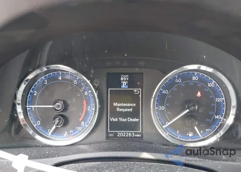 2017 Toyota Corolla Se z USA, uszkodzony, nr VIN 2T1BURHE9HC884491